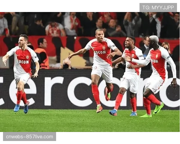 里昂2-0击败洛里昂，终结九场不胜重返欧战区